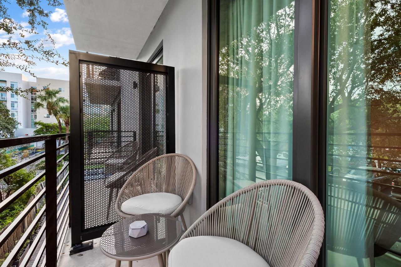 Pretty Rola 201 Luxury 1B1B W King Bed At Downtown Fort Lauderdale Extérieur photo